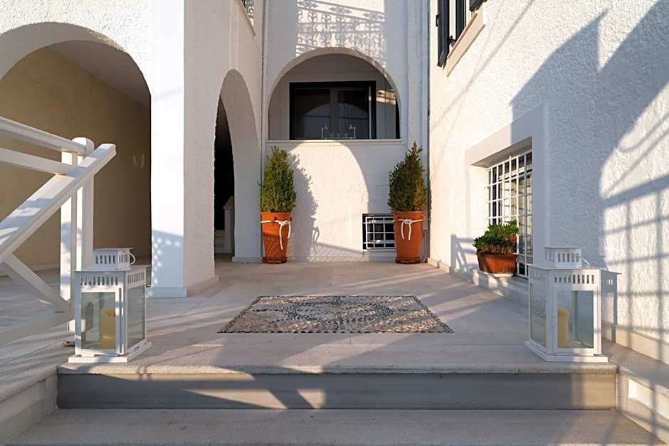 Porto Vecchio Luxury Suites