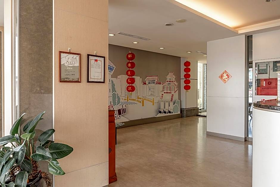 Hwa Nan Hotel
