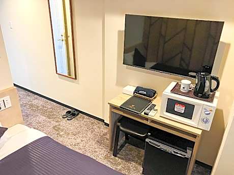 Semi Double Room - Smoking