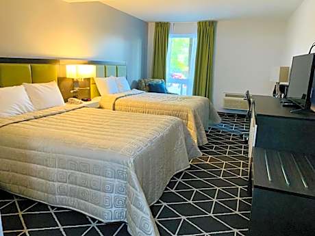 Luxury Queen Room with 2 Queen Beds