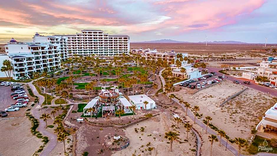 Casa Blanca Golf Villas