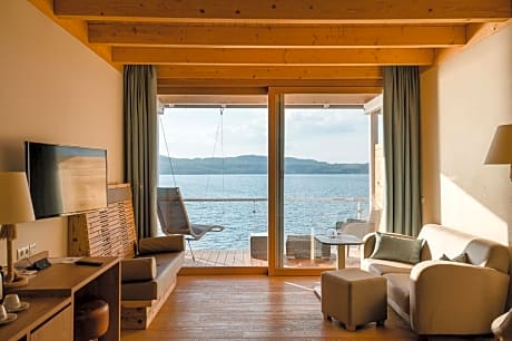 Double Room with Spa and Lake View