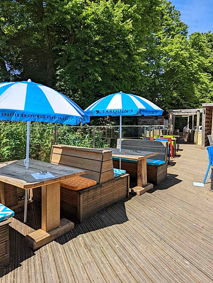 Barley Sheaf, Old Bridge Street EN SUITE ROOMS, ROOM ONLY