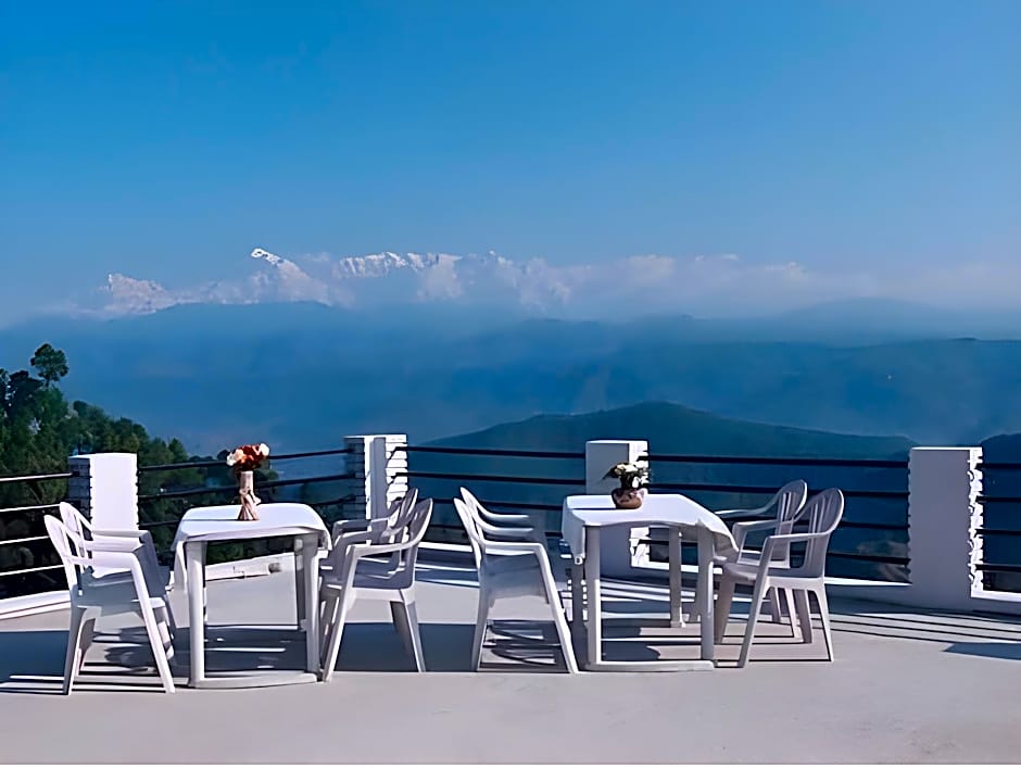 Sun N Snow Inn Kausani by Leisure Hotels
