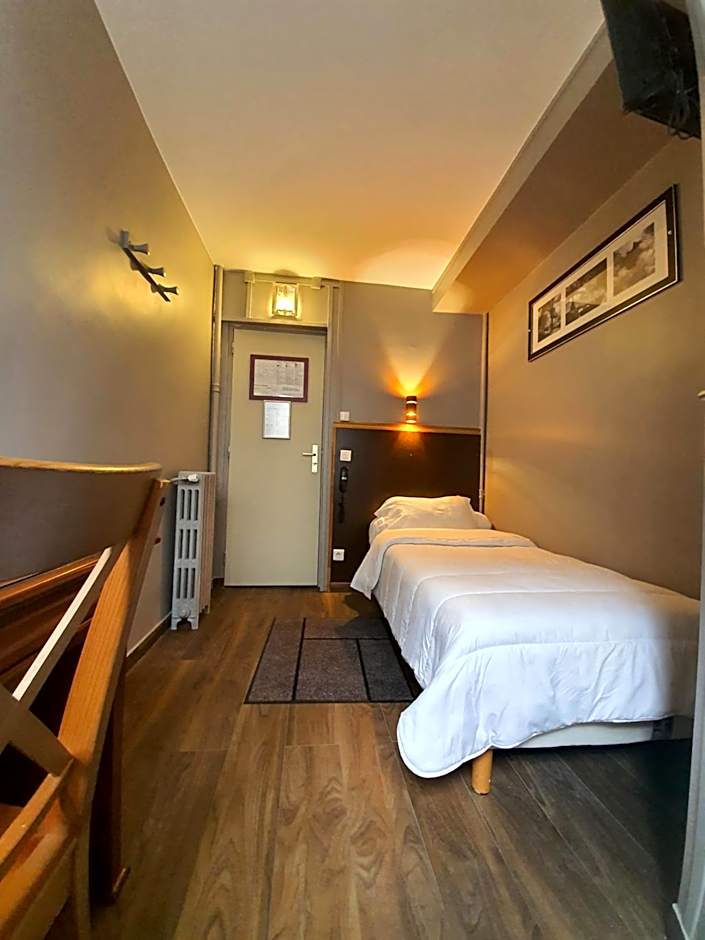 HOTEL SAVOY