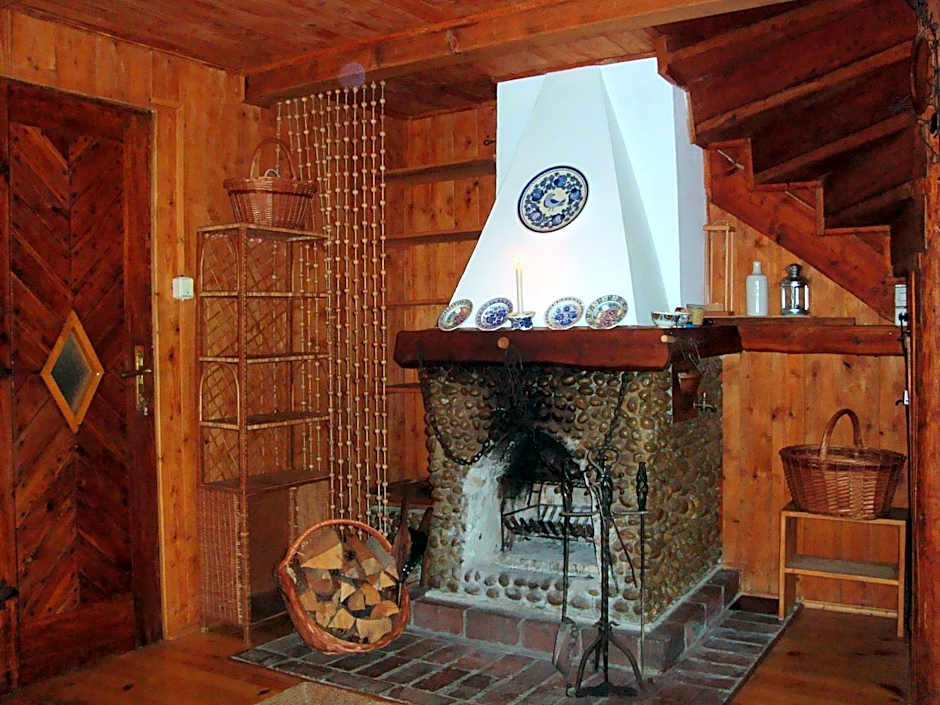 Drewniany Domek BB Nad Rzeką