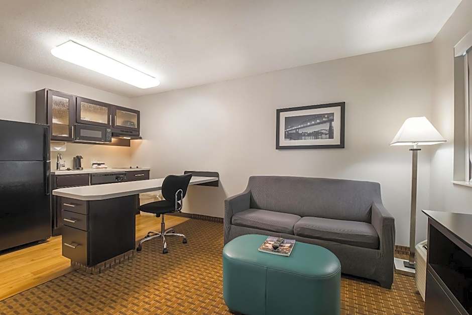 MainStay Suites Chattanooga Hamilton Place