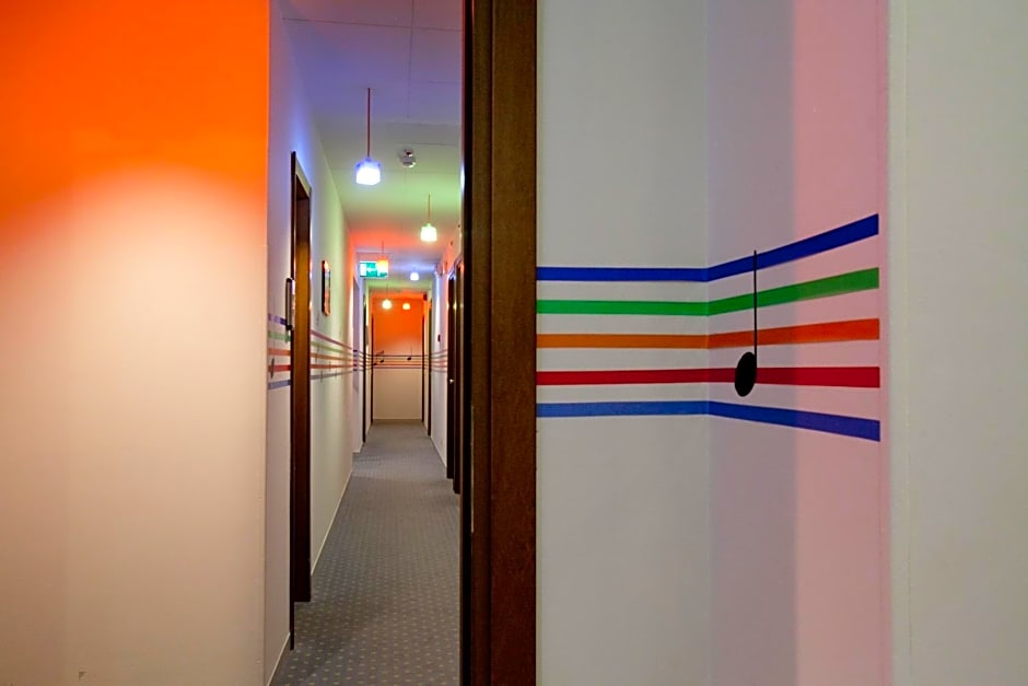 Hotel Nologo