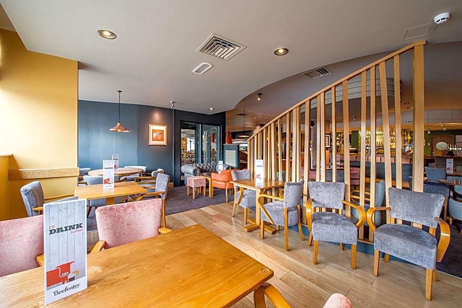 Premier Inn Swansea Waterfront