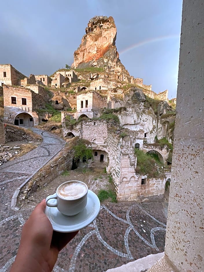 DOCTOR'S CAVE SUİTES