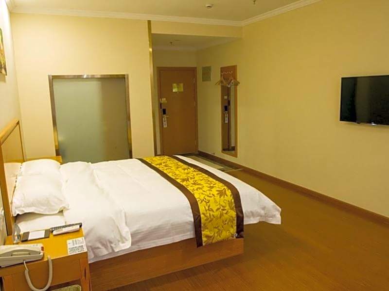 GreenTree HeBei TangShan Nanhu Lake Express Hotel