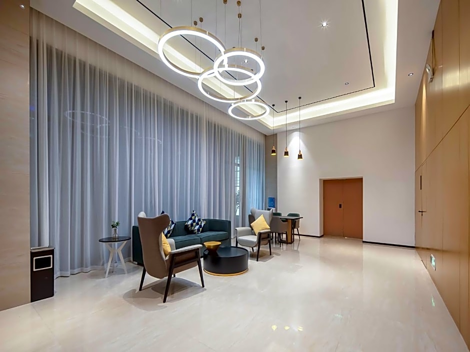 City Comfort Inn Qinzhou Qinbei District Government High-speed ​​Railway Station