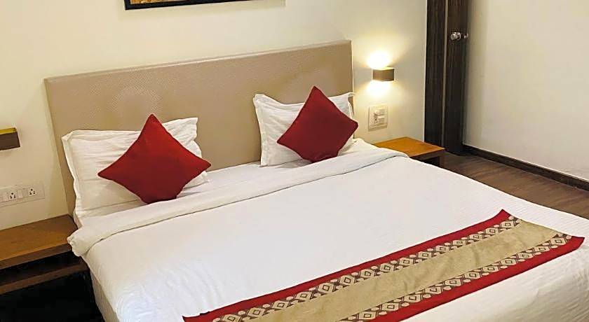 Mumbai House Luxury Apartments Santacruz East