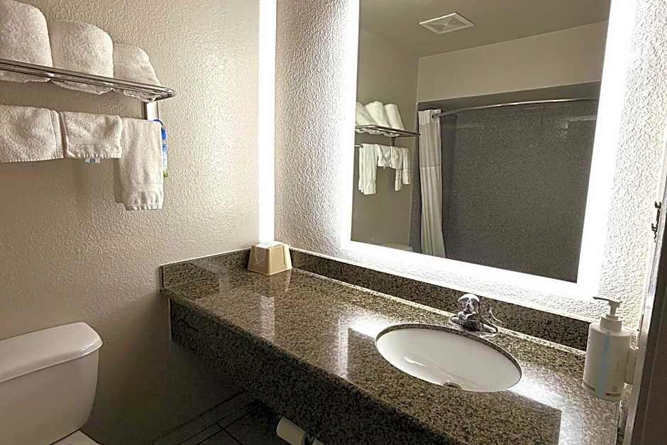 Days Inn by Wyndham Van Horn TX