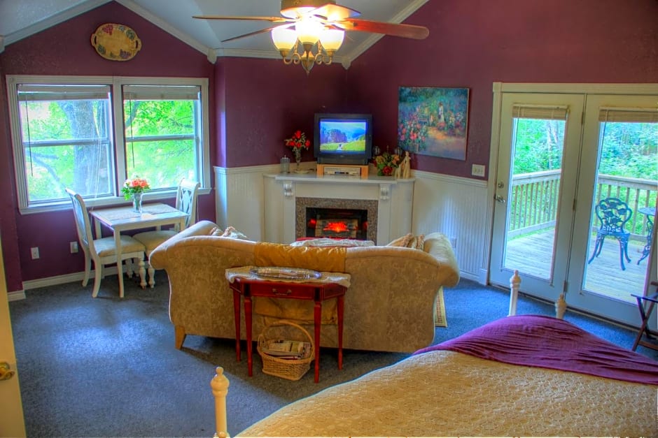 Bed and Breakfast on White Rock Creek