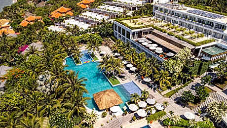 The Cliff Resort And Residences