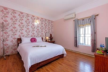 Superior Double or Twin with Window