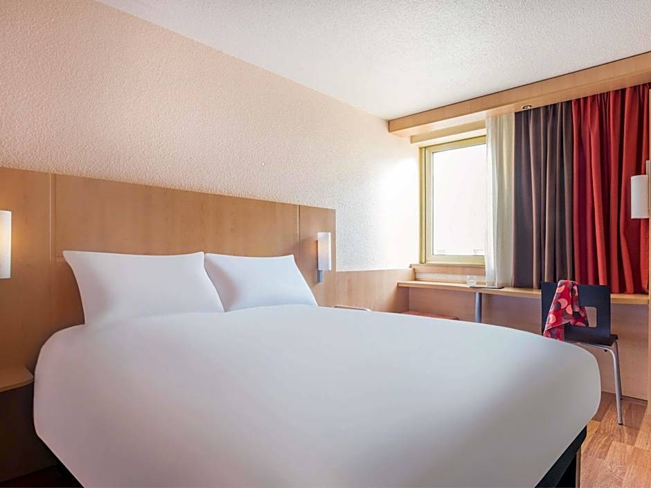 ibis Nantes Centre Gare Sud