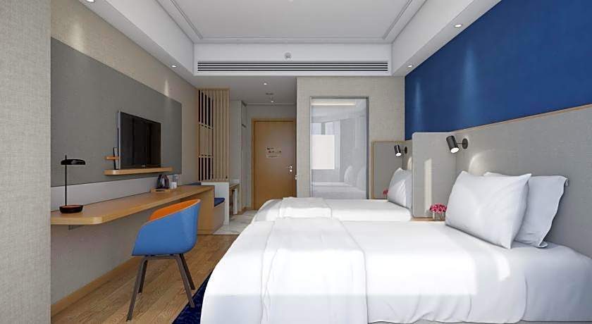 Holiday Inn Express Nanchang Bayi Square By IHG