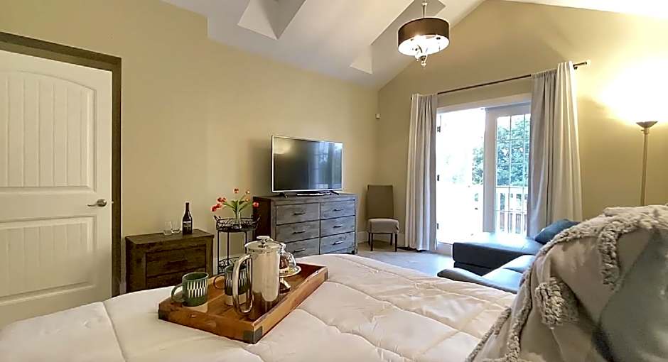 CHATHAM HOUSE Kelowna Bed & Breakfast