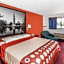 Super 8 by Wyndham Washington/Peoria Area