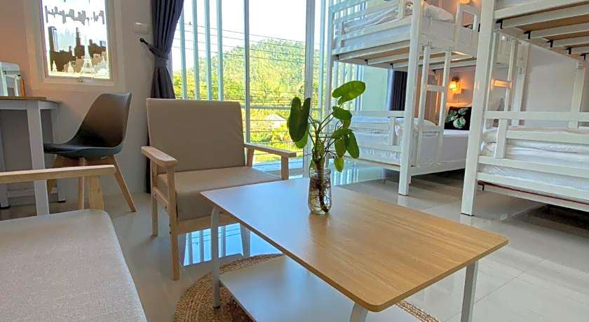 Khaolak Mind Home Hostel