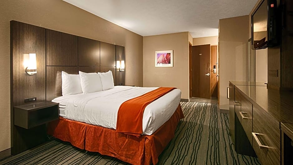Best Western Riverside Inn