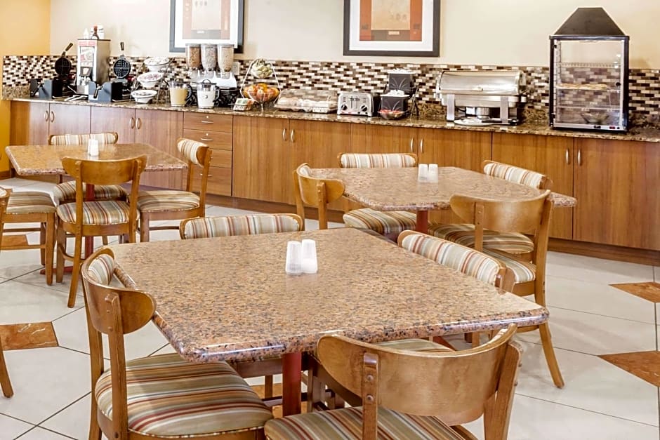 Microtel Inn & Suites By Wyndham South Bend/At Notre Dame