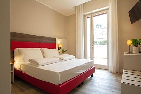 Comfort Double or Twin Room with Balcony First Floor Internal View