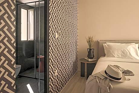 Deluxe Two- Bedroom Suite