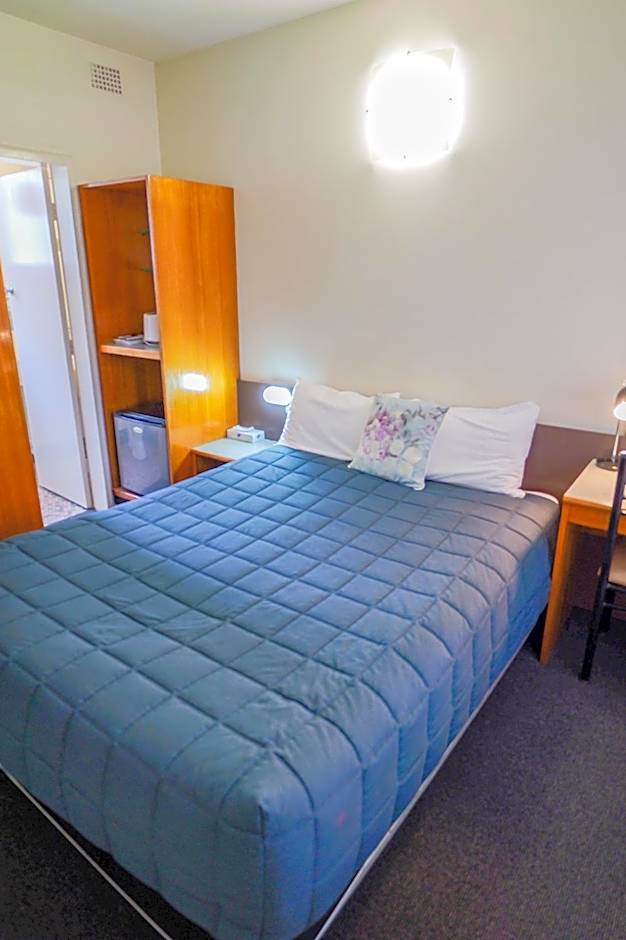 Abbotsleigh Motor Inn