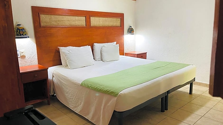 Hotel B&B by Playa del Karma