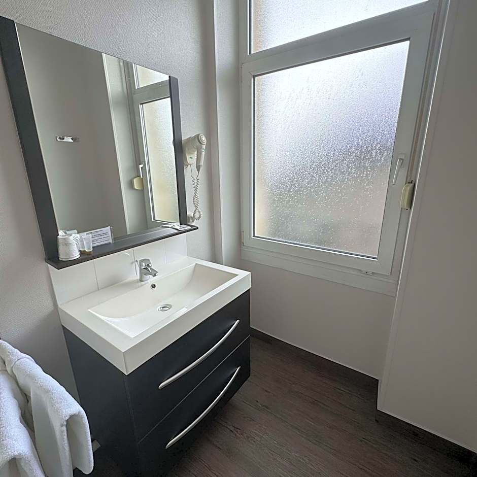 Brit Hotel Confort Bagnoles Normandie