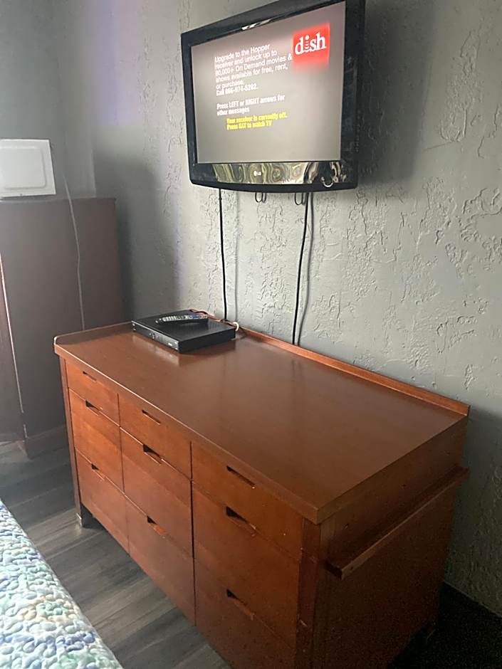 Surf Motel and Apartments