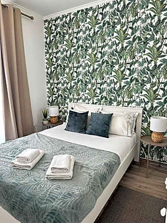 Standard Double Room with Shared Bathroom
