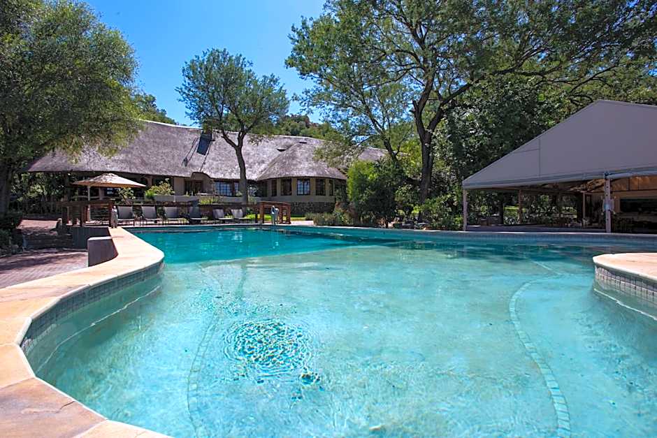 MILIMA Big 5 Safari Lodge