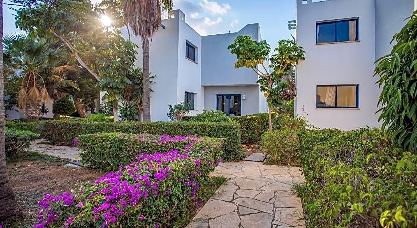 Maris Mare Apartments