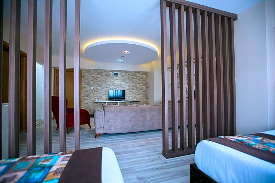 Formback Thermal Suit & Apart