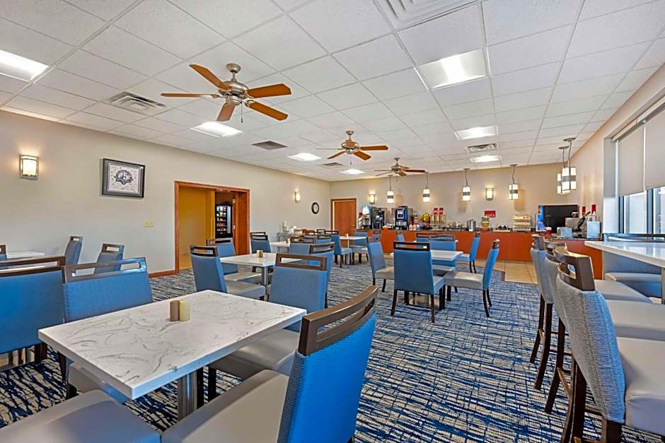 Best Western Plus Mid Nebraska Inn & Suites
