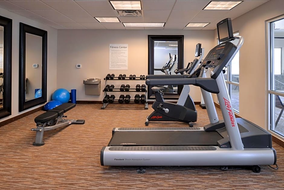 Holiday Inn Express & Suites Williams By IHG