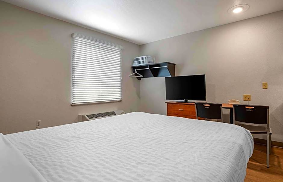 Extended Stay America Select Suites - Gulfport