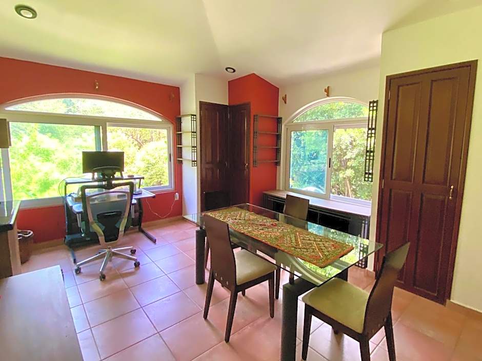 Magnolias Jardin & Boutique Suites