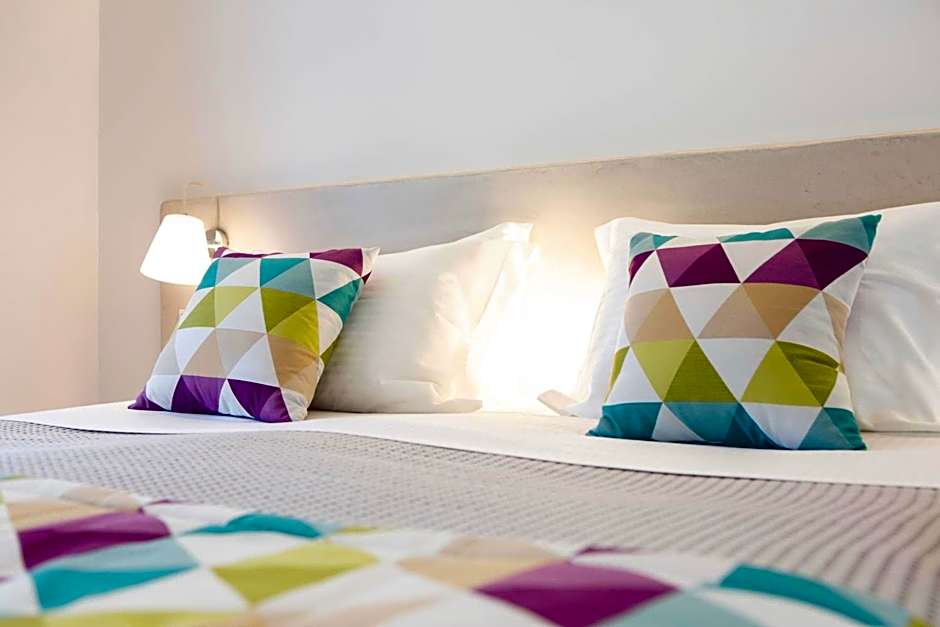 Odyssey Hotel