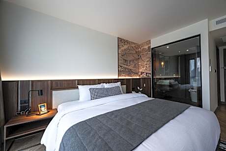 King Room - Disability Access