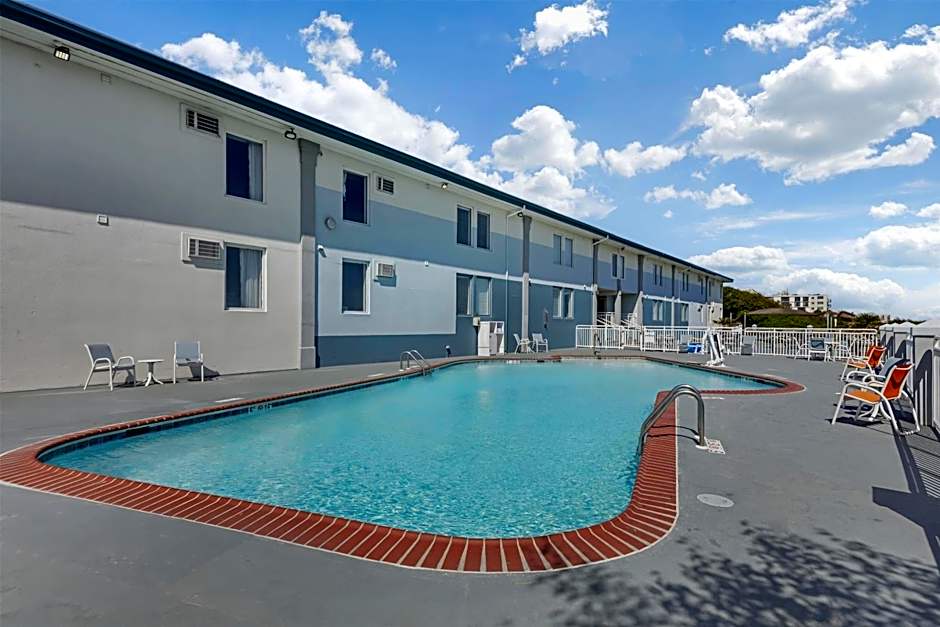 Best Western Plus Chesapeake Bay - Norfolk