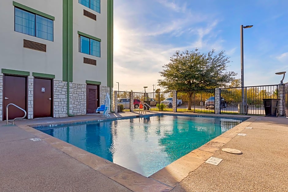 Best Western Plus La Grange Inn And Suites