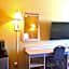 Econo Lodge Inn & Suites Enid South