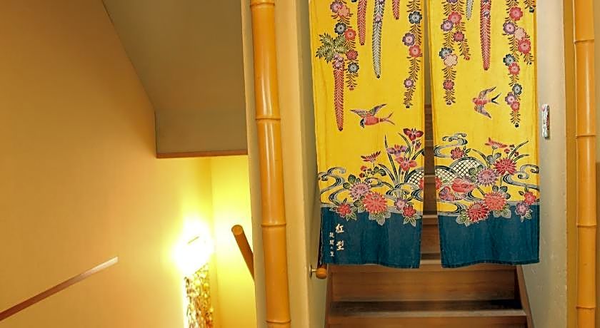 Okinawa Minshuku Kariyushi