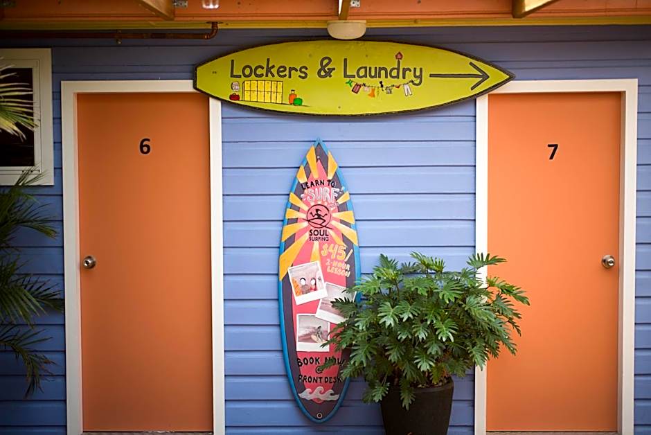 Ozzie Pozzie Backpackers