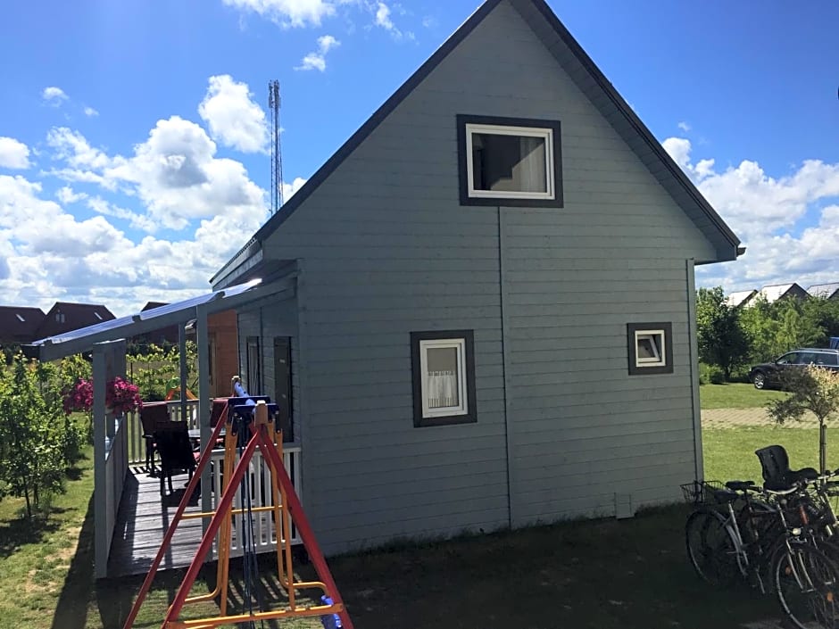 Domki Kapitańskie z prywatnym polem do gry w Mini Golf